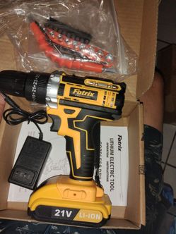 21 v hammer drill