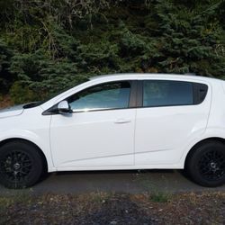 2015 Chevy Sonic for parts or repair

