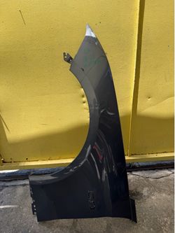 2018-2023 FORD MUSTANG LH FENDER #3