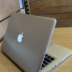 Apple MacBook Pro 13” i5/8GB/256GB SSD $140 