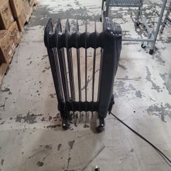 Mainstays 1500 W Space Heater