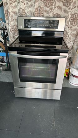 LG Stove