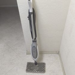 Shark Steamer Scrubber 