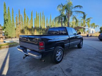 DODGE RAM 1500 SPORT,6 PASSENGER,CLEAN TITLE,SMOG,2027 AUG TAGS,BT