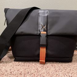 Messenger/Shoulder Bag
