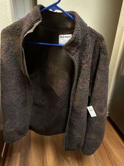 Old navy men’s coat. With tags.