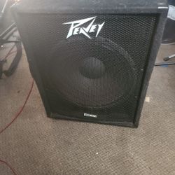 Peavey Powered Speakers