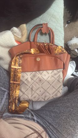 Custom Vivatti Purse NEW!!