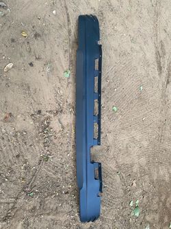 PLASTICO DE FRENTE DE UNA TACOMA 16-23