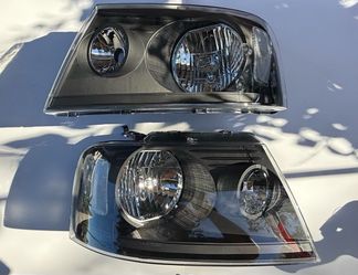 REFURBISHED 04-08 Ford F-150 Headlights; Black Housing With Clear Corners
