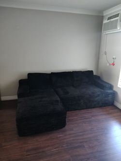 BRAND NEW Black Boneless Sectional Couch Sofa (L) facing chaise for sale ASAP!