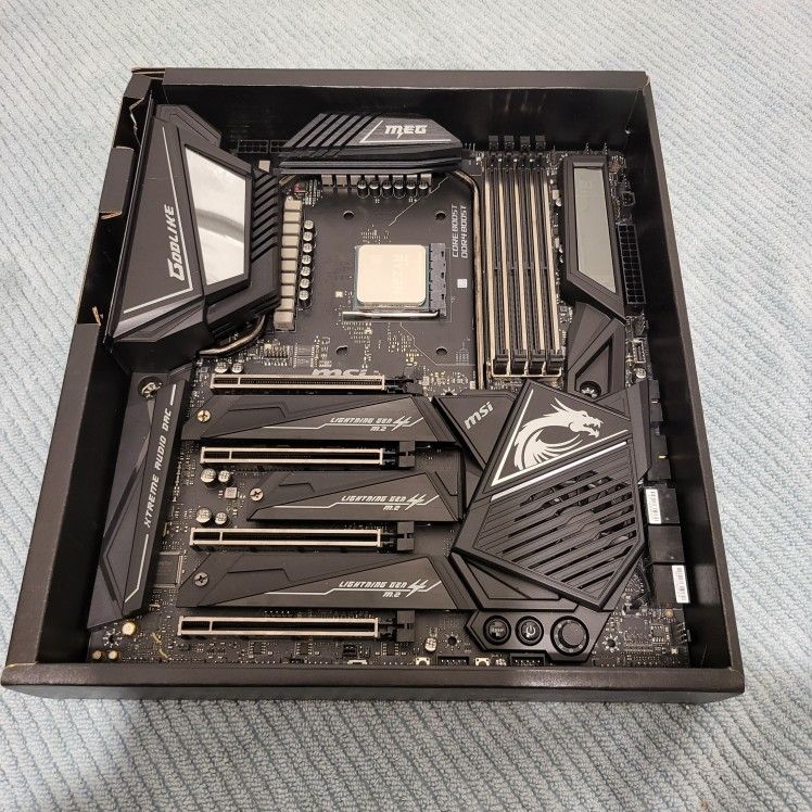 CPU AMD Ryzen 9 5950x & MSI MEG X570 GODLIKE MSI MEG X570 GODLIKE - Ultimate AMD Ryzen Gaming Motherboard