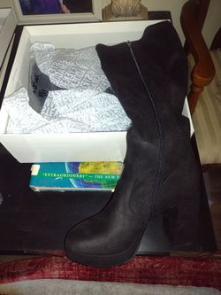 Steve Madden Calf high boots