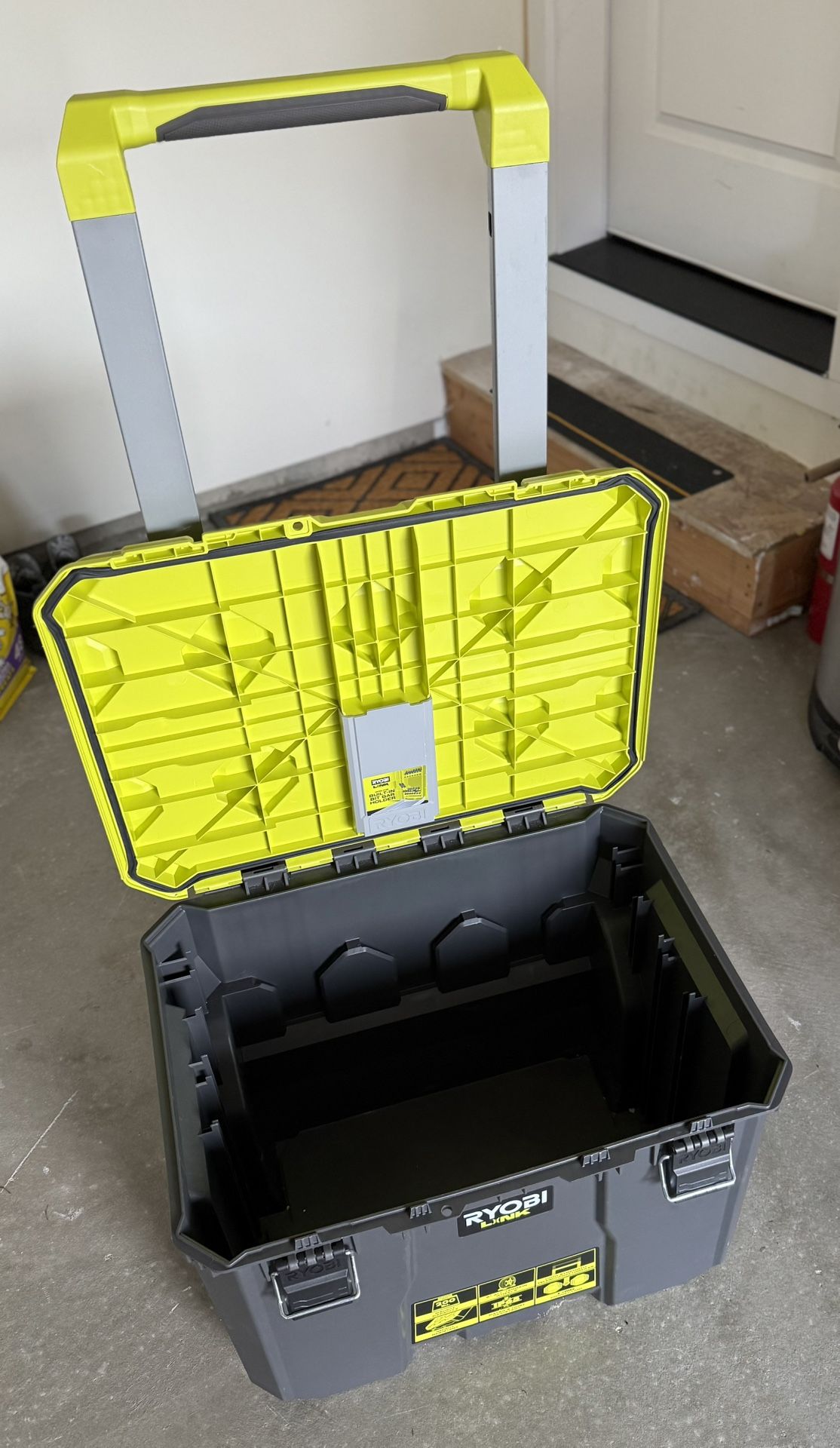 Ryobi link Roller Tool Box