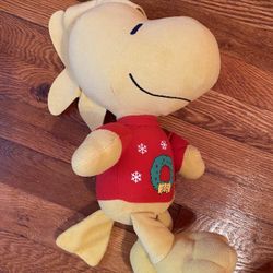 Snoopy Christmas Woodstock Plush Peanuts Wreath Snowflakes 15"