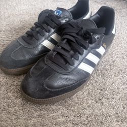 black sambas