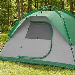 New ULINE Instant Camping Tent (5-Person) -

Never Used