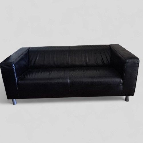 Love sofa