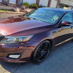 (14) Kia Optima, Clean Title, Low Miles, Factory Warranty, Smogged, 4 Cylinder Gas Saver, 20"Rims, Touchscreen Bluetooth Stereo, Runs Great