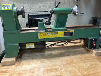 10” x 18” Mini Wood Lathe