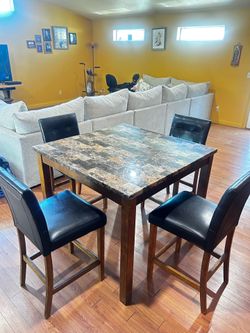 Dinning Room Table