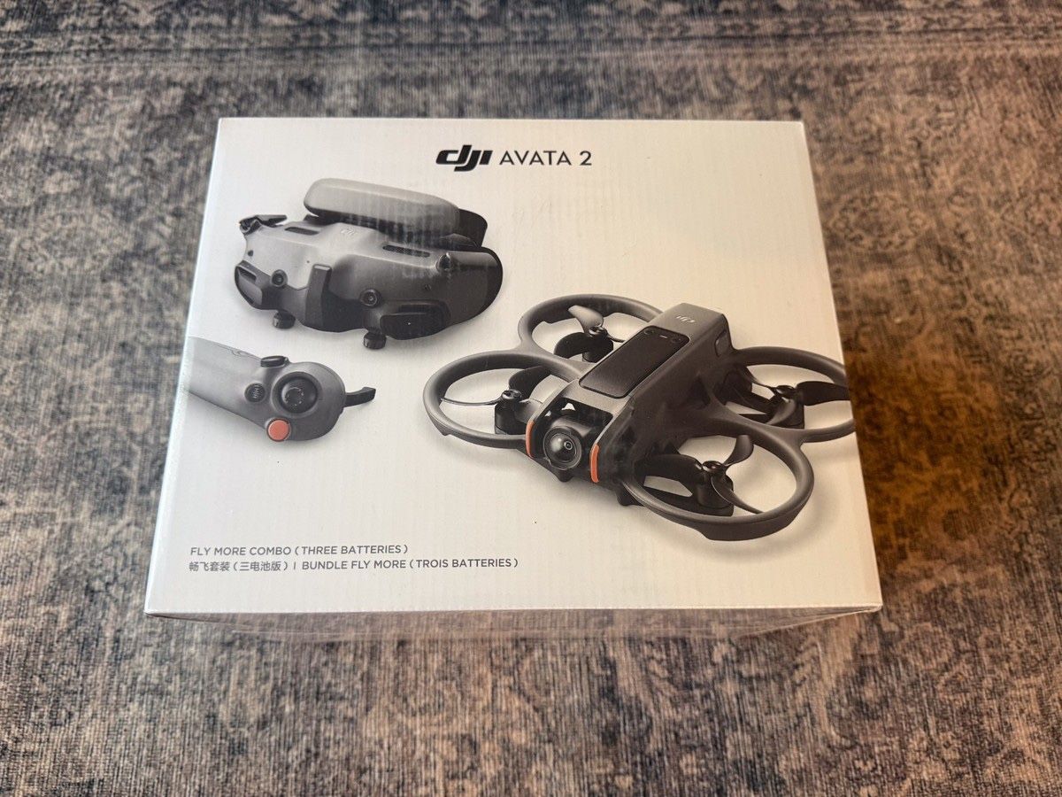DJI Avata 2 Fly More Combo Drone + RC Motion 3 + Goggles 3
