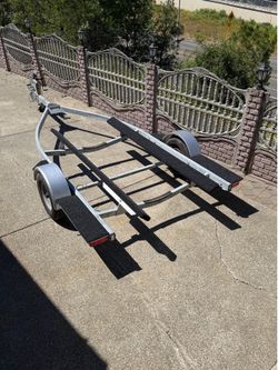 Boat trailer