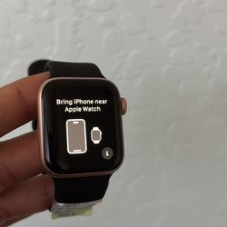 Apple Watch Series 4 Cellular! Like New! 