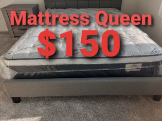 ⭐Mattress 12" Inches tall
Pillow top⭐
🔹️Queen $150
🔹️Full $130
🔹️Twin $120
🔹️King $260
🔹️Cal King$260
🚛Delivery available $20🚛