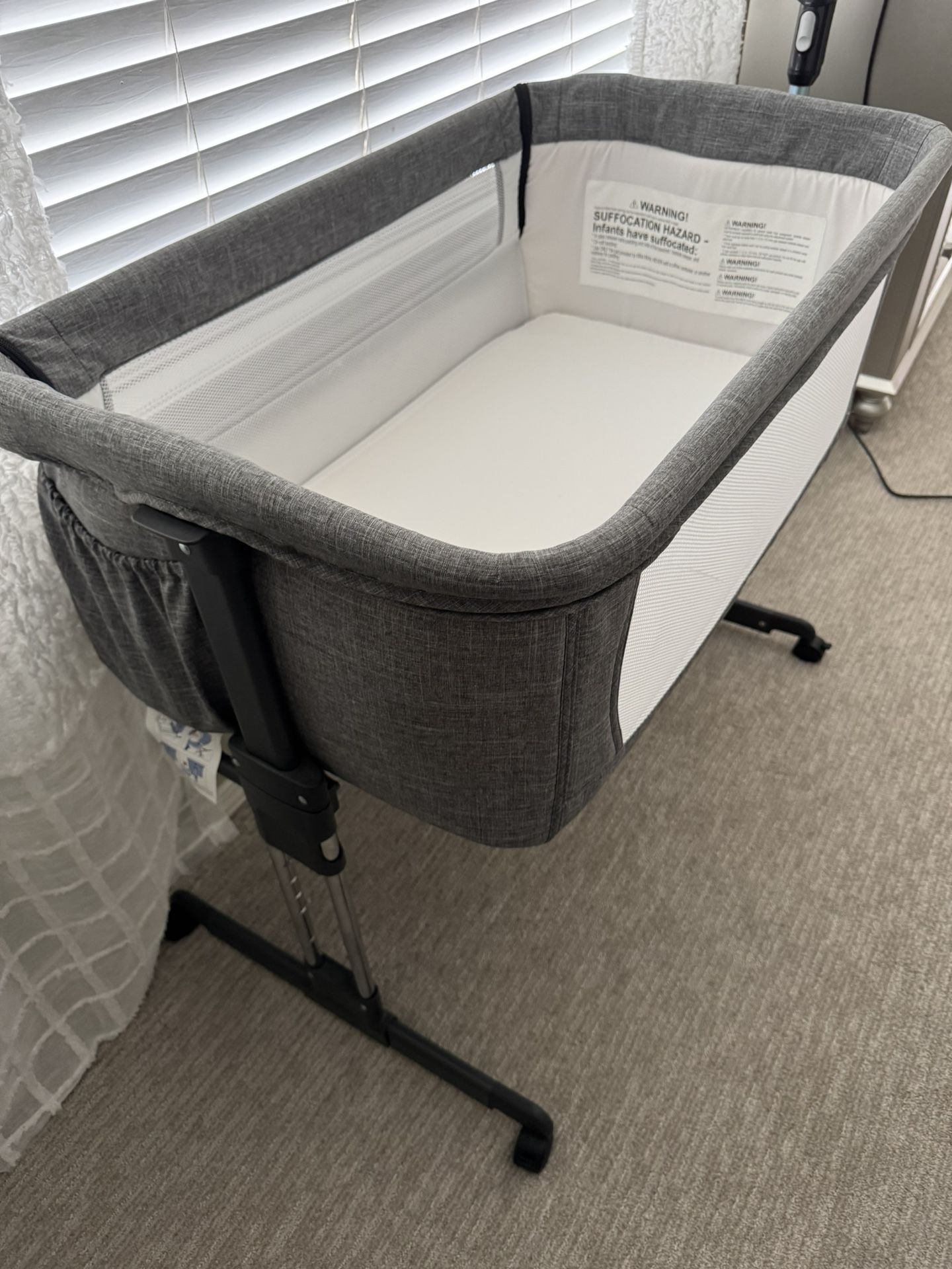 Baby Crib 
