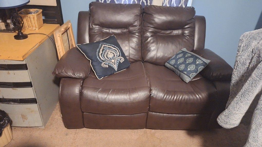Reclining Sofa & Loveseat