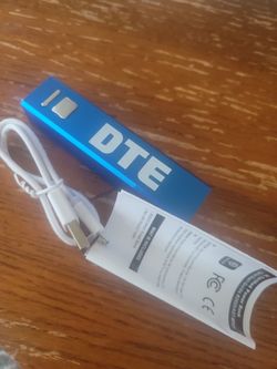Iphone and android portable charger