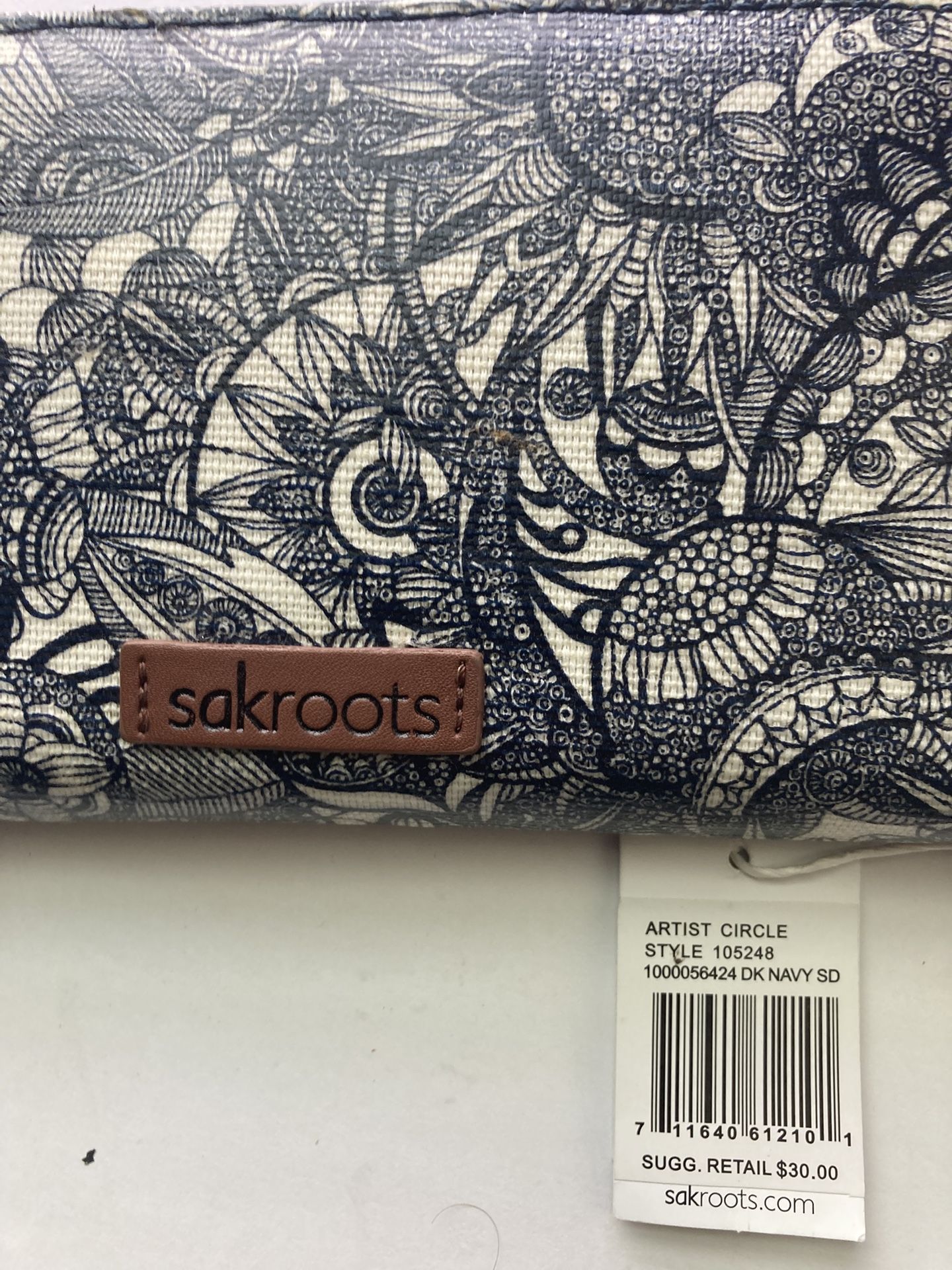 Sakroots Artist Circle Print Clutch Wallet for Women-Blue-White Floral Coated Canvas