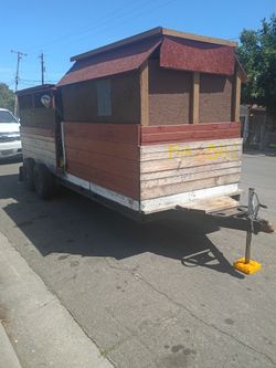 Tiny house