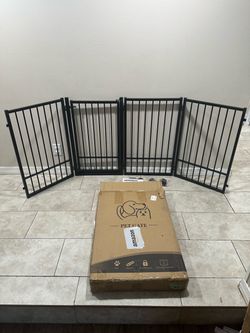 Heavy Duty Freestanding Pet Gate