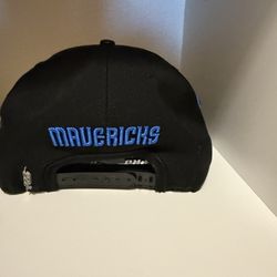 Luka Doncic "Luka" Caricature Snapback – Dallas Mavericks 77 – Like New