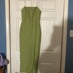 Women’s dress