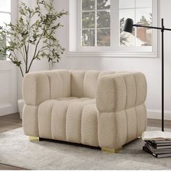 Oversized Living Room Chair, Modern Boucle Accent Chair Camel NEW!