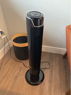 Standing fan/ Ventilador