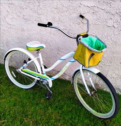 Women's North rock OC 26" Beach Cruiser bike bicicleta basket