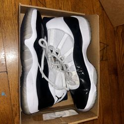 Jordan Concords 11s