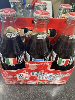 MEXICO WORLDCUP 1994 6 PACK COCA-COLA BOTTLES W/CARRIER