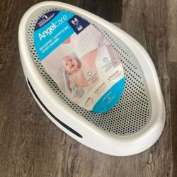 Baby bath support
