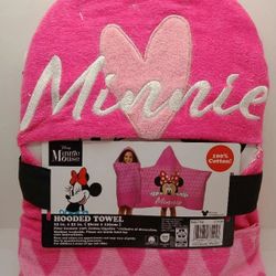 HOODED TOWEL   $12