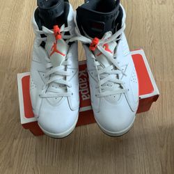 Jordan retro 6 Infrared White 2014 Mens sneaker shoes size 11 used no box good condition for the age no box