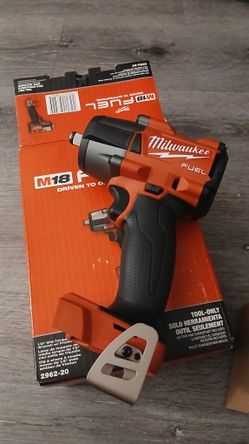 Milwaukee M18 Fuel Impact Gun