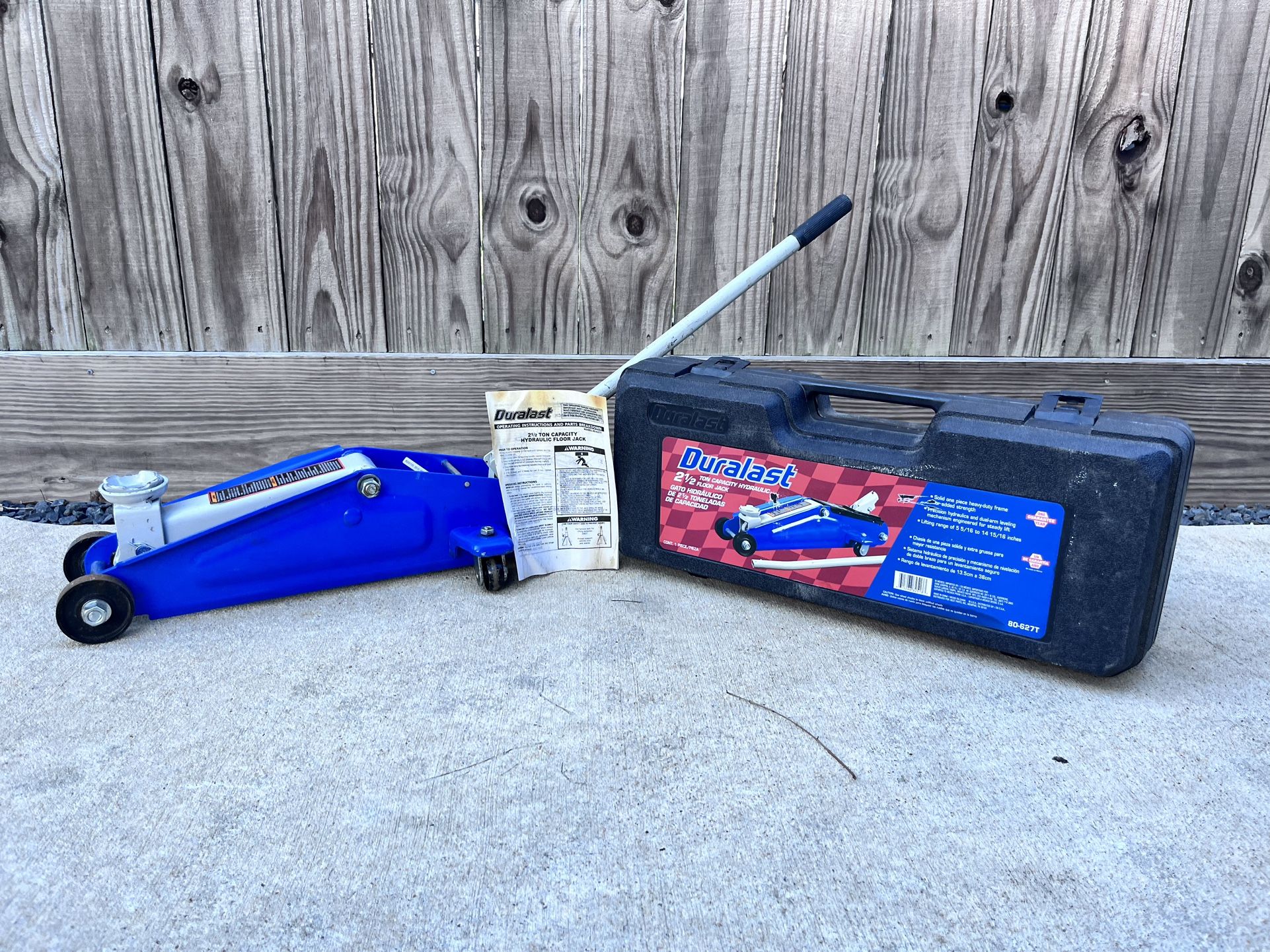 Like New Duralast 2 1/2 Ton Floor Jack