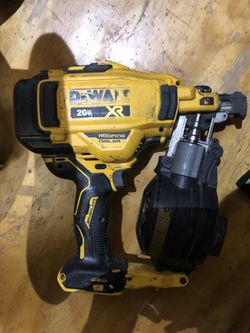 Dewalt Xr 20v Roofing Nailer Battery 