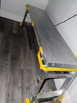 Gorilla ladder platform