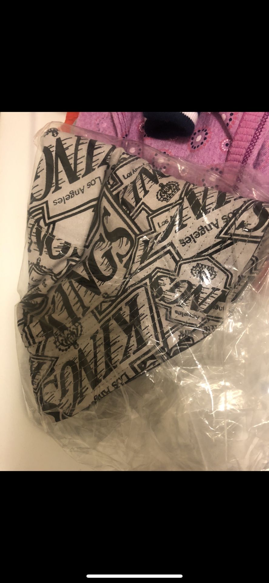 New With Tags LA KINGS $13